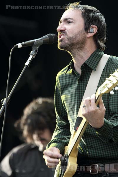 THE SHINS - 2012-08-24 - SAINT CLOUD - Domaine National - Scene de la Cascade - 